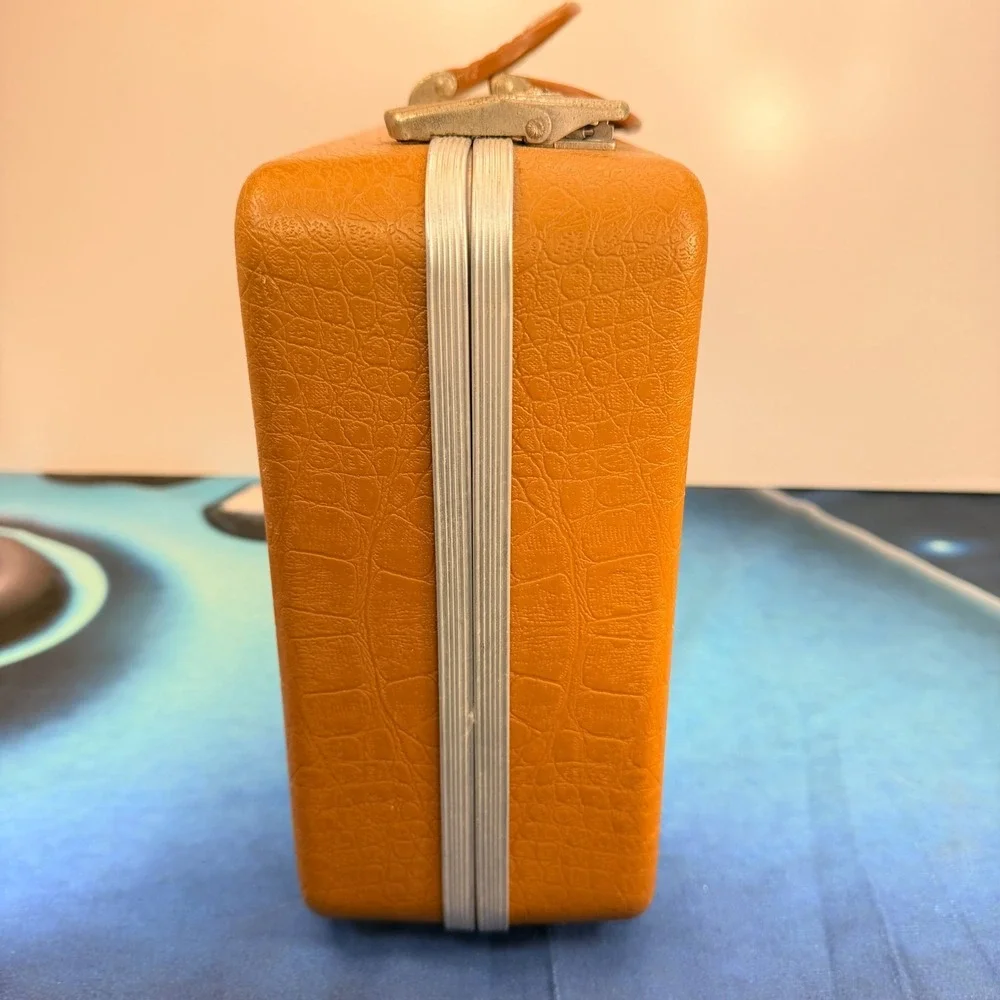 Vintage Doskocil Gun Guard Orange Faux Alligator Hard Case Briefcase Foam Box